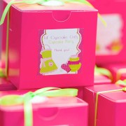 8 Pack Lil Cupcake Girls Party Favors-Cupcake Mix